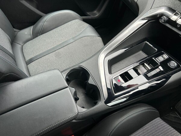 Used Peugeot 5008 2023 for sale - 76300122: Photo 31