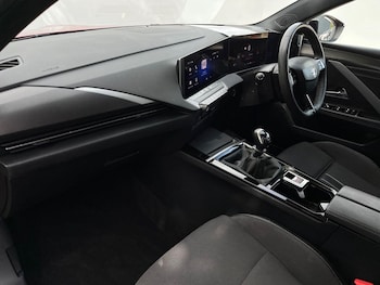Used Vauxhall Astra 2023 for sale - 79450966: Photo