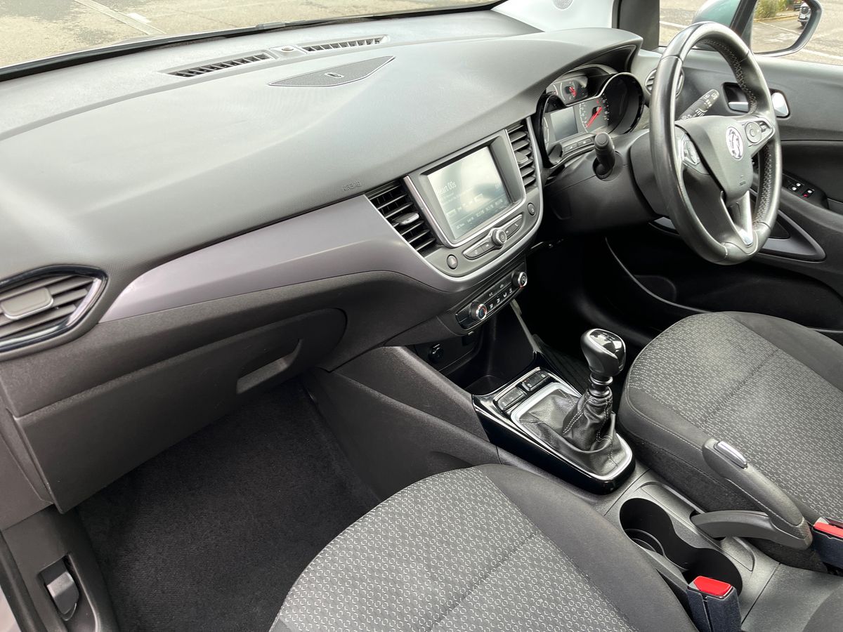 Used Vauxhall Crossland 2021 for sale - 77831216: Photo 2