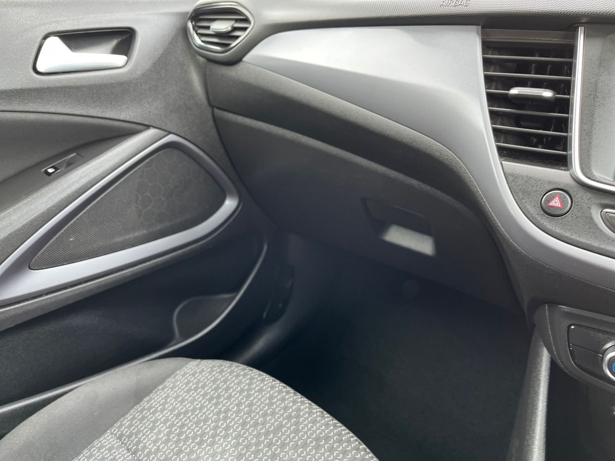 Used Vauxhall Crossland 2021 for sale - 77831216: Photo 41