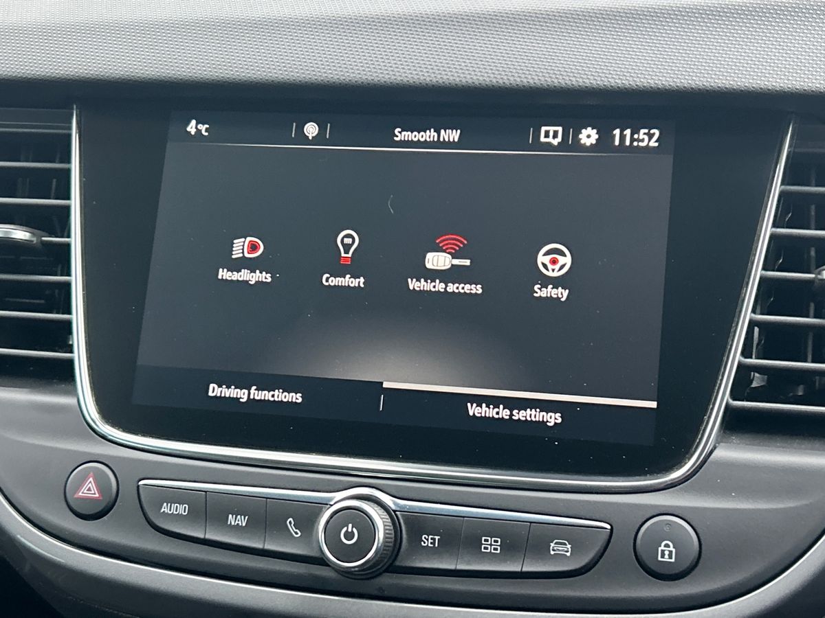 Used Vauxhall Crossland 2022 for sale - 77421572: Photo 30