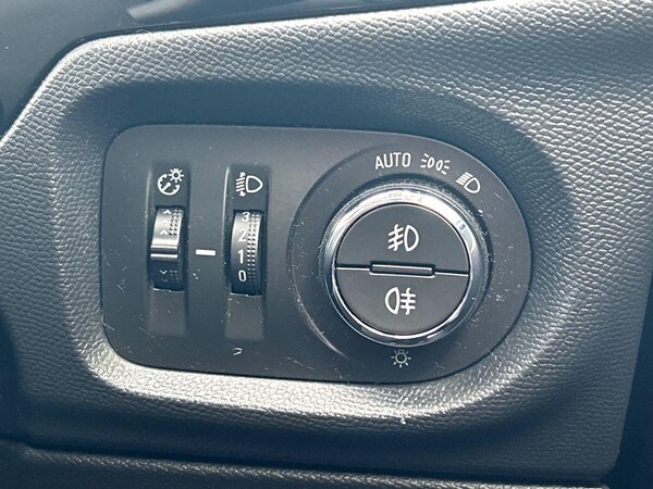 Used Vauxhall Corsa 2023 for sale - 76299966: Photo 41