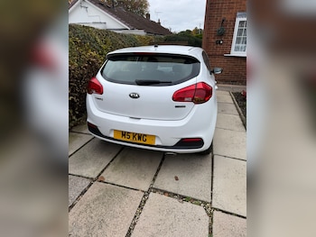 Used Kia Ceed 2015 for sale - 76316959: Photo 2