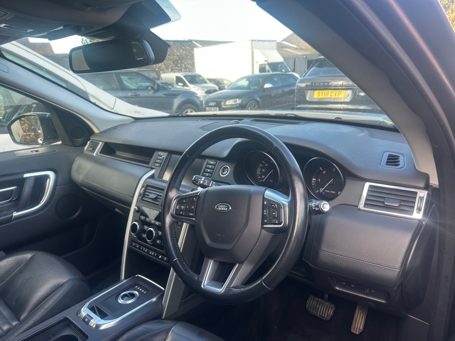 Used Land Rover Discovery Sport 2016 for sale - 76392315: Photo 11