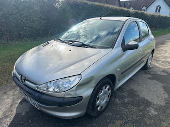 Used Peugeot 206 2005 for sale - 77832002: Photo