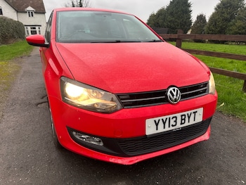 Used Volkswagen Polo 2013 for sale - 77641337: Photo