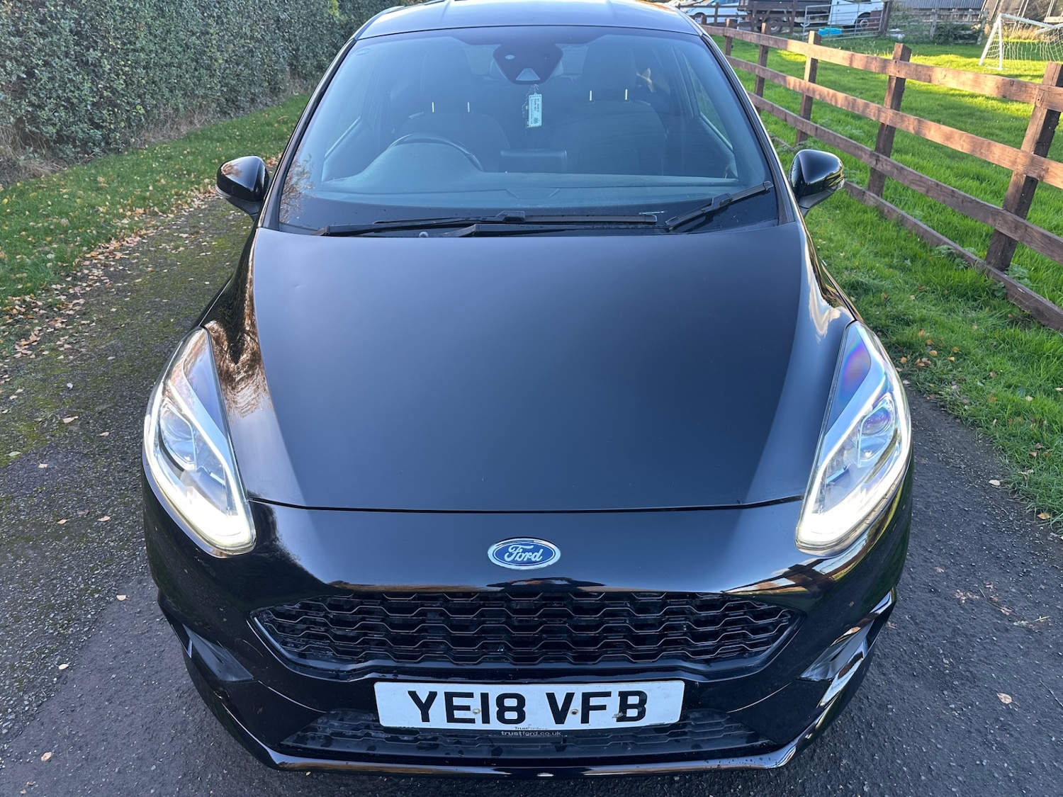 Used Ford Fiesta 2018 for sale - 76444723: Photo 2