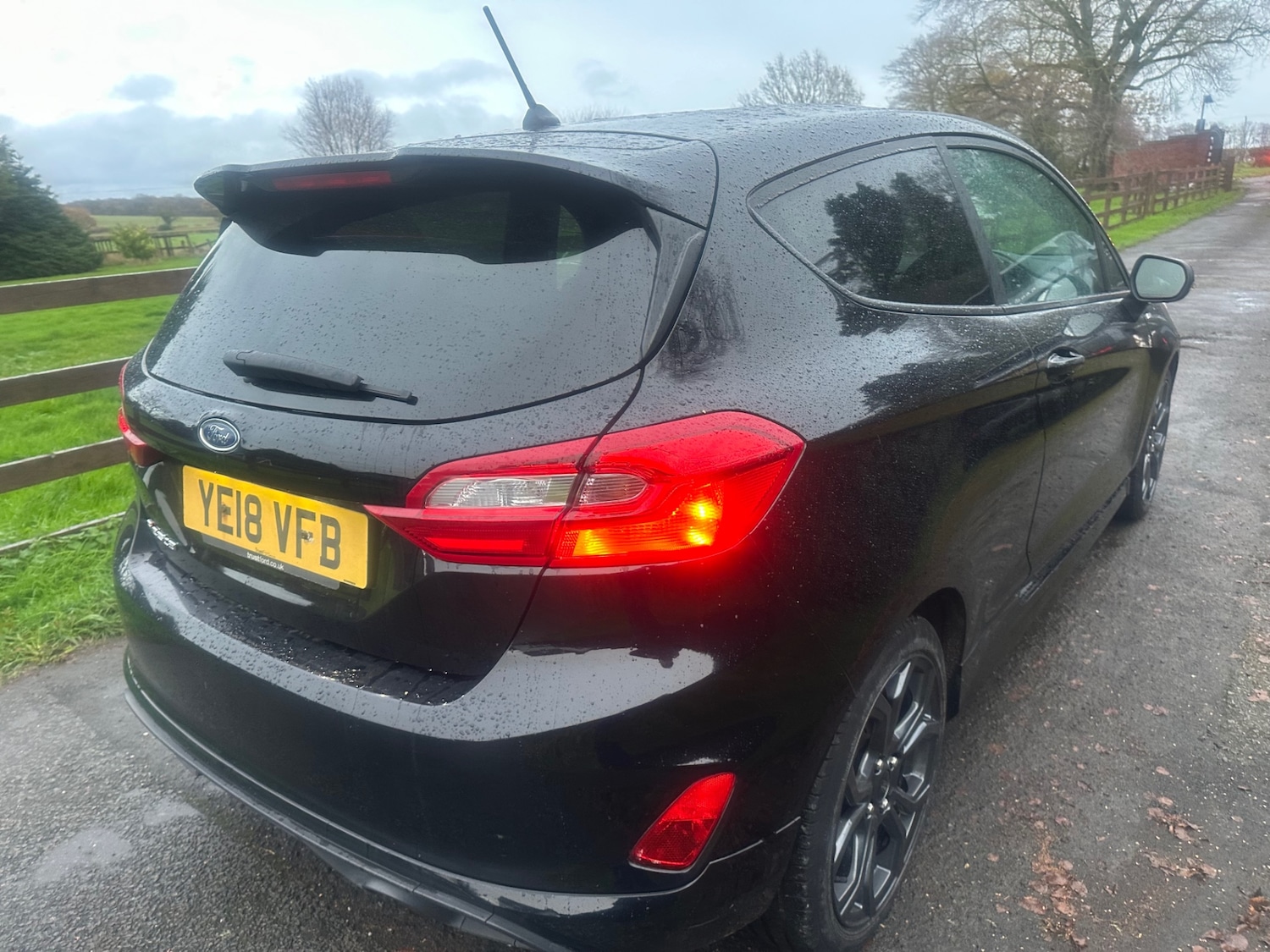 Used Ford Fiesta 2018 for sale - 76842386: Photo 9