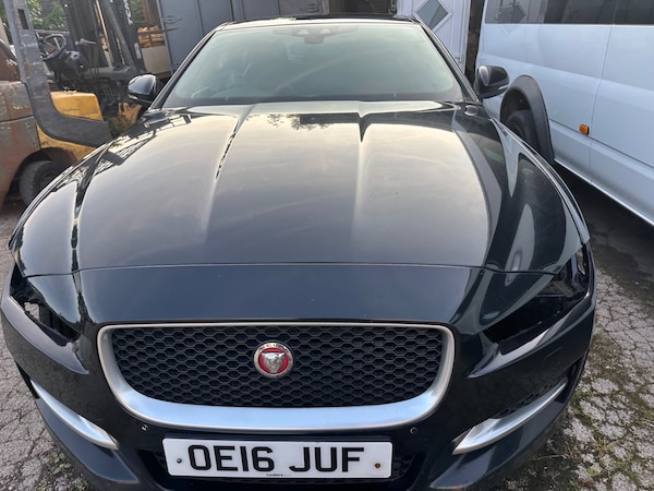 Used Jaguar XE 2016 for sale - 74970085: Photo 5