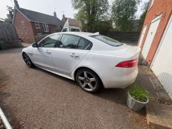 Used Jaguar XE 2015 for sale - 74723730: Photo