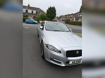 Used Jaguar XJ 2016 for sale - 76249331: Photo 4