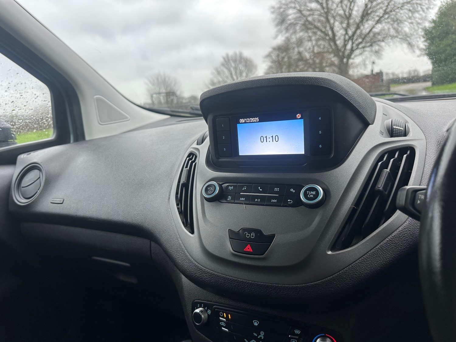 Used Ford Transit Courier 2019 for sale - 76905102: Photo 8