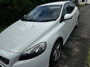 Used Volvo V40 2014 for sale - 78882588: Photo