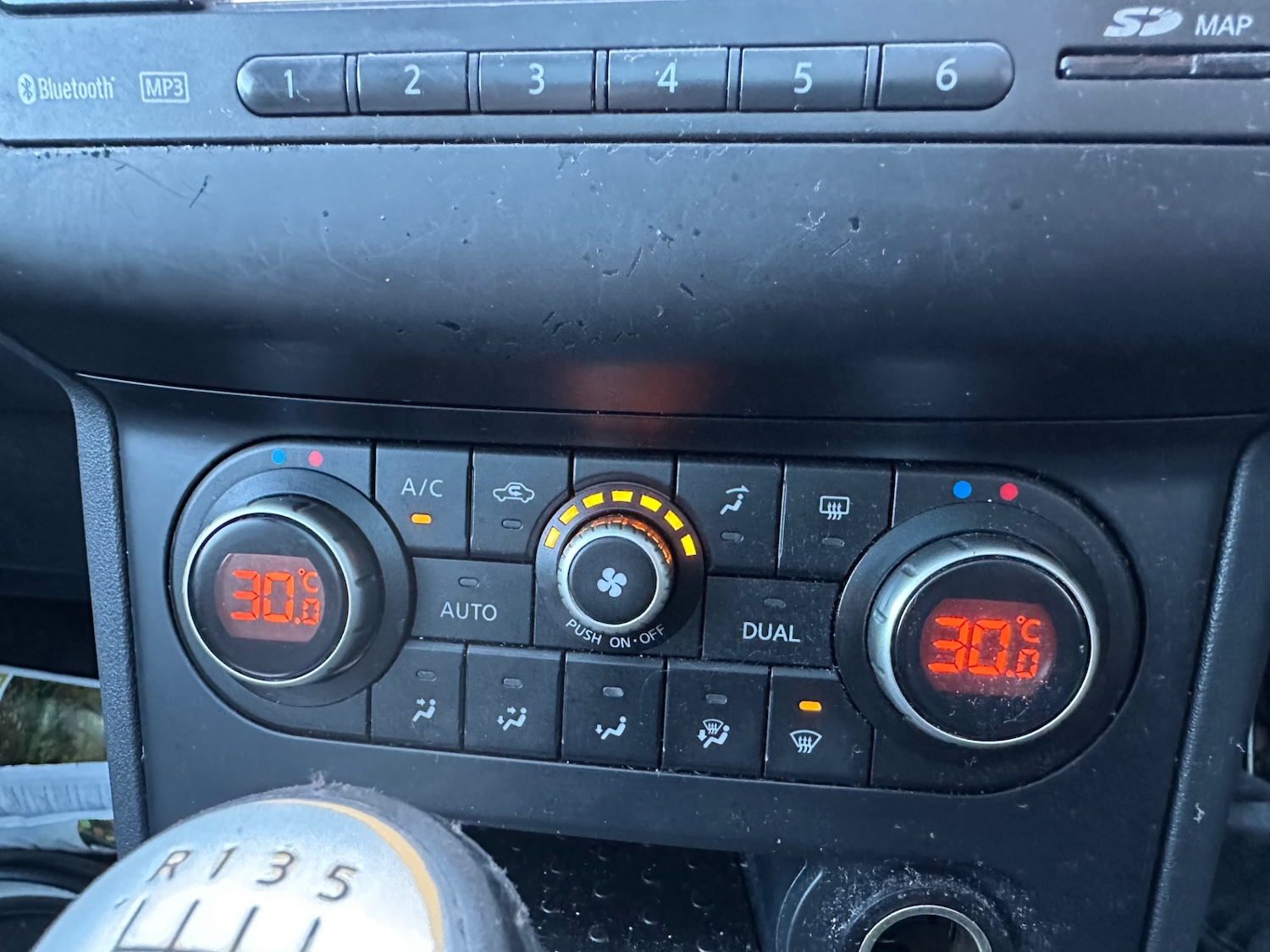 Used Nissan Qashqai 2012 for sale - 77928876: Photo 13