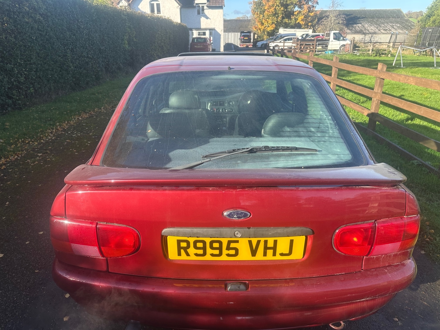 Used Ford Escort 1997 for sale - 76444389: Photo 5