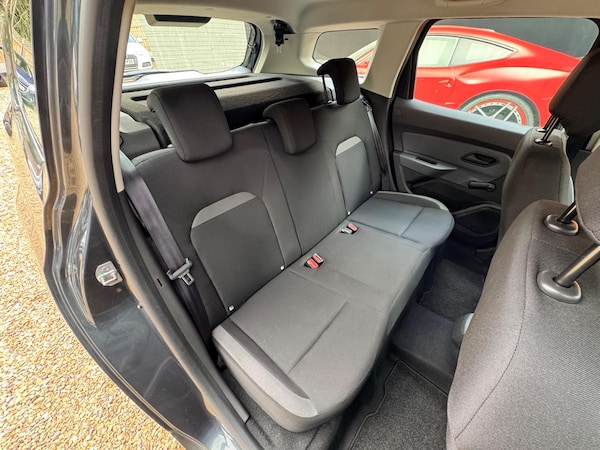 Used Dacia Duster 2019 for sale - 74965528: Photo 34