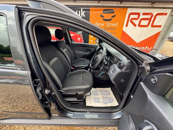 Used Dacia Duster 2019 for sale - 74965528: Photo 36