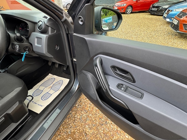 Used Dacia Duster 2019 for sale - 74965528: Photo 37