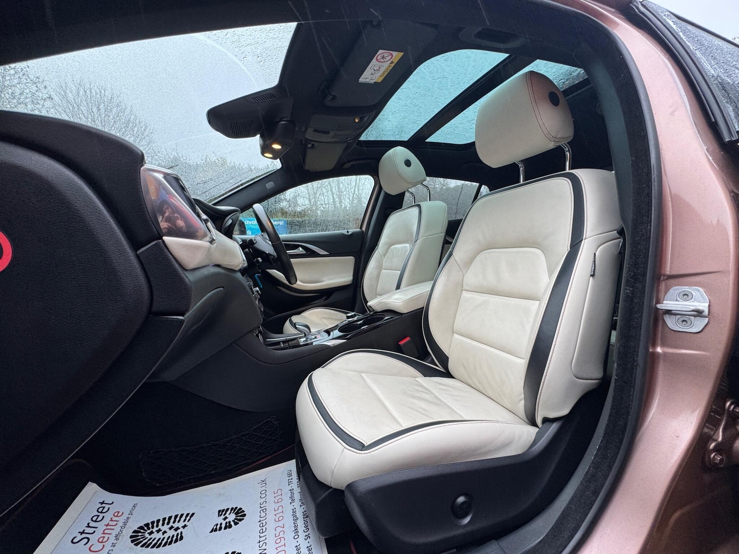 Used Infiniti Q30 2016 for sale - 77278707: Photo 35