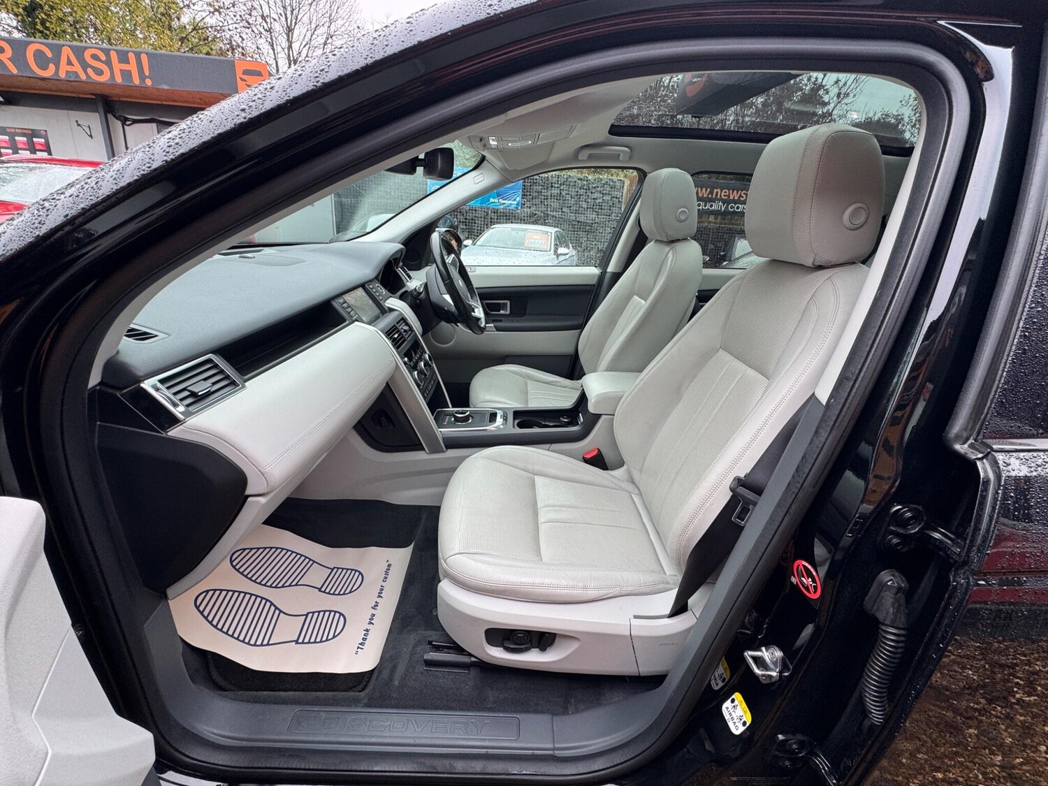 Used Land Rover Discovery Sport 2018 for sale - 76592897: Photo 37