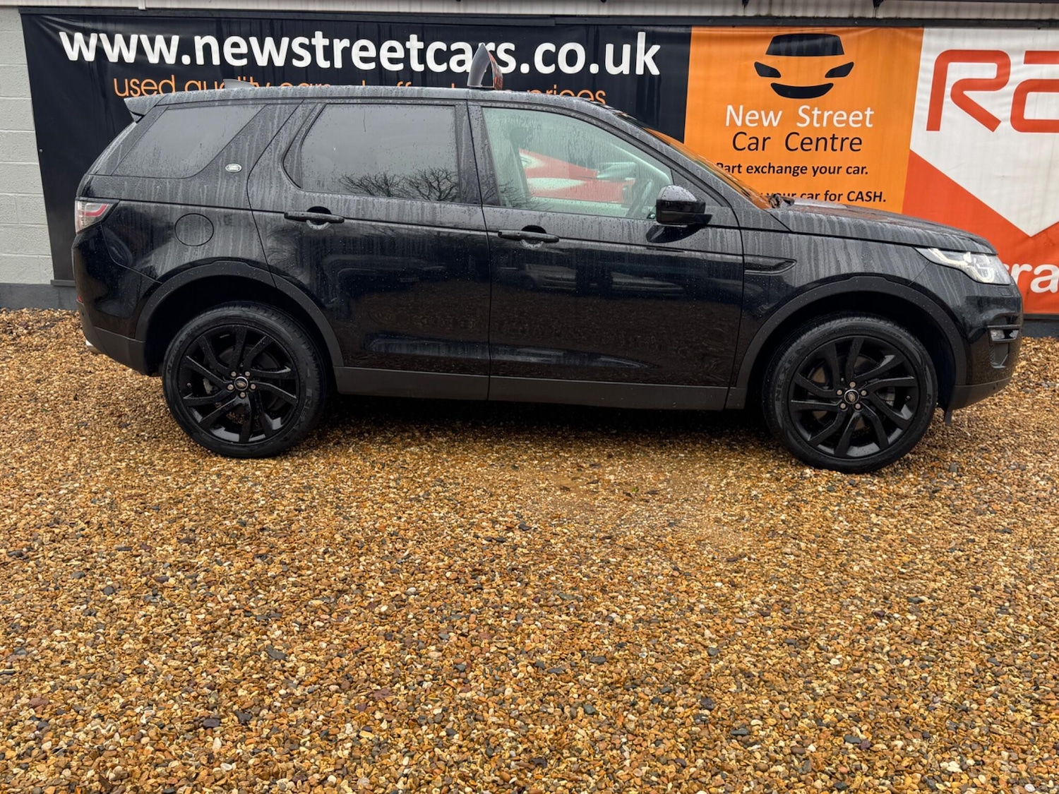Used Land Rover Discovery Sport 2018 for sale - 76592897: Photo 5