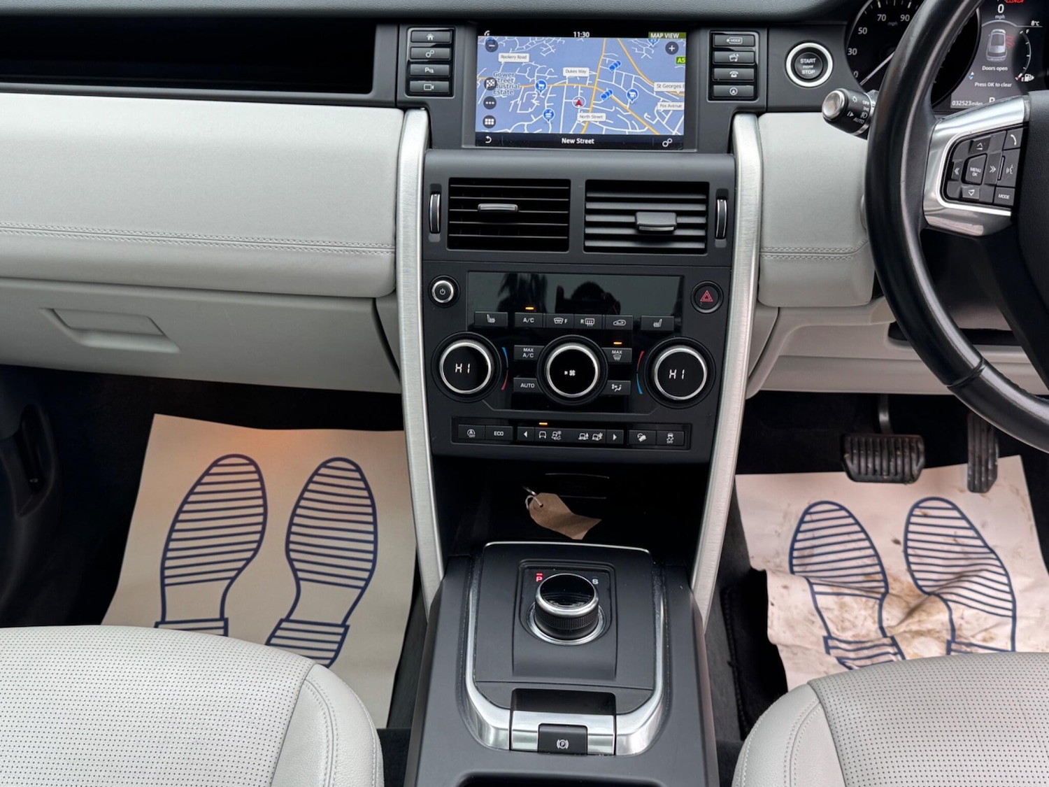 Used Land Rover Discovery Sport 2018 for sale - 76592897: Photo 52