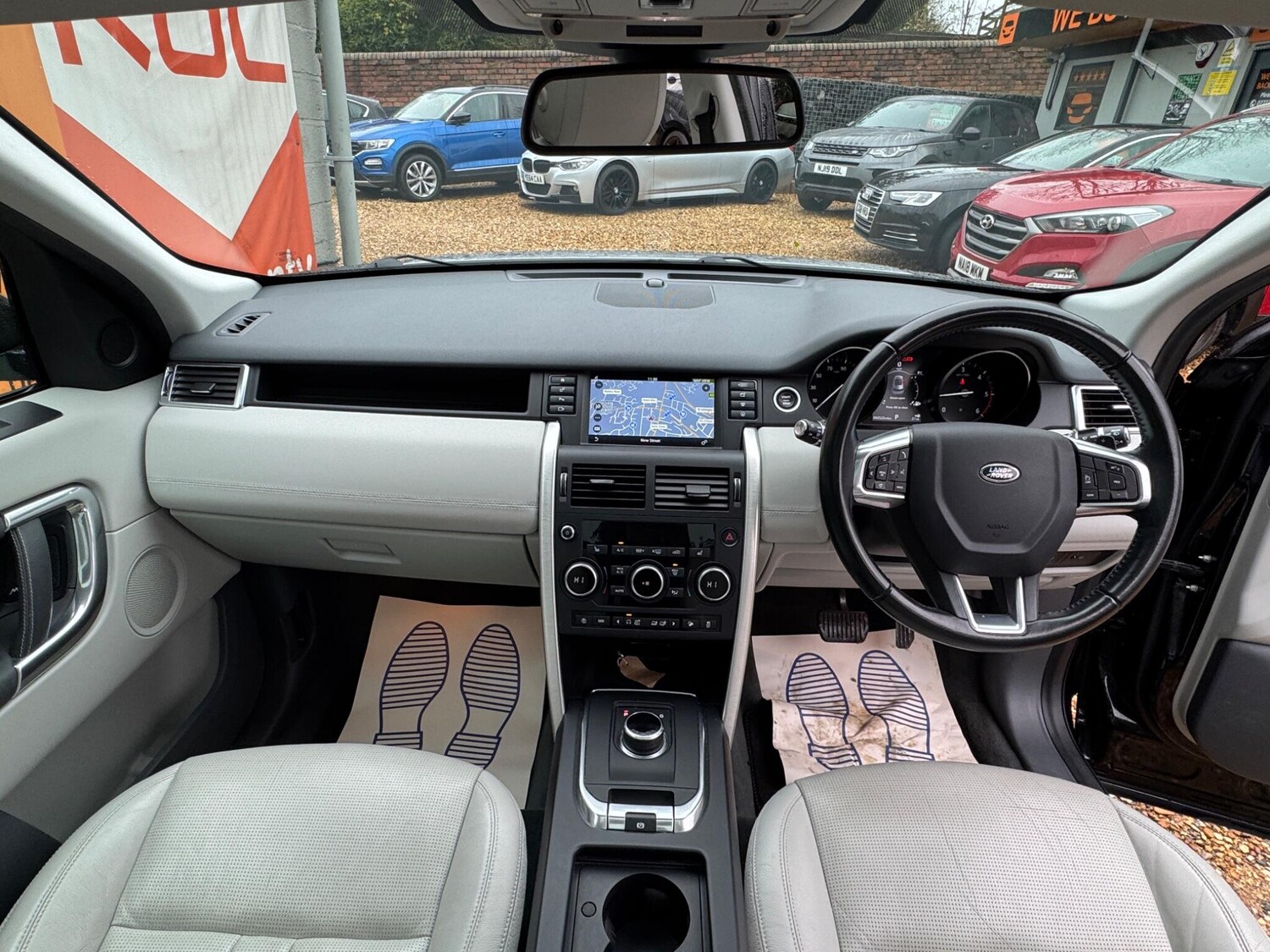 Used Land Rover Discovery Sport 2018 for sale - 76592897: Photo 53