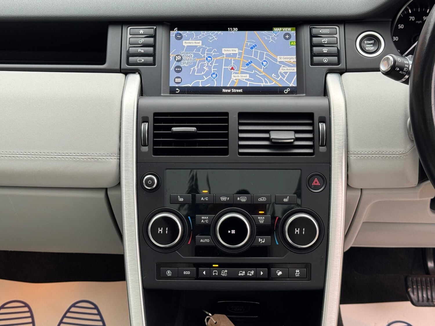 Used Land Rover Discovery Sport 2018 for sale - 76592897: Photo 56