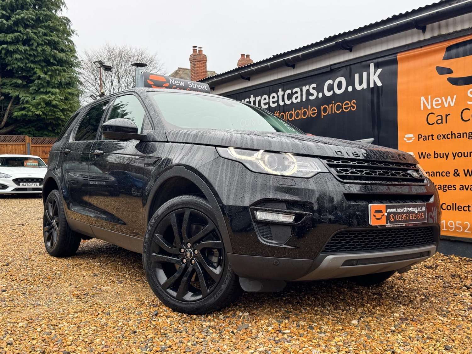Used Land Rover Discovery Sport 2018 for sale - 76592897: Photo 76