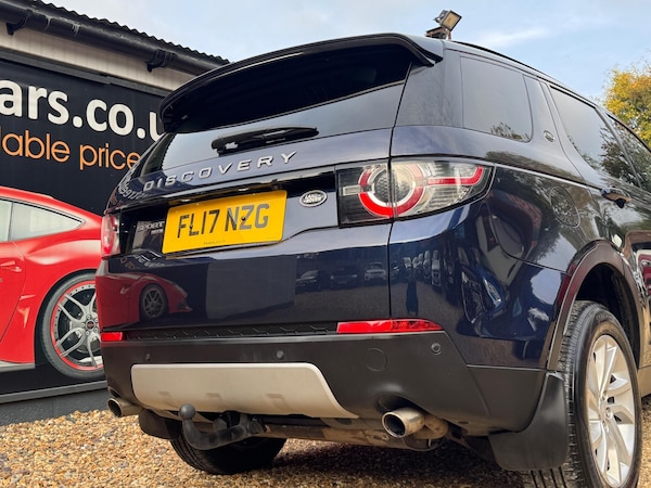 Used Land Rover Discovery Sport 2017 for sale - 76247411: Photo 17