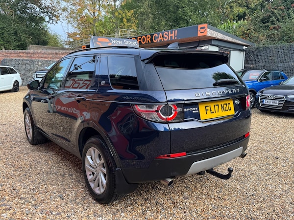 Used Land Rover Discovery Sport 2017 for sale - 76247411: Photo 22