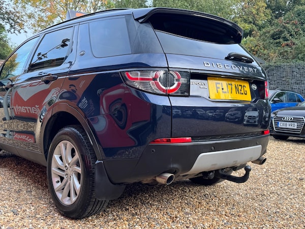 Used Land Rover Discovery Sport 2017 for sale - 76247411: Photo 25
