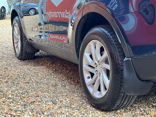 Used Land Rover Discovery Sport 2017 for sale - 76247411: Photo 28