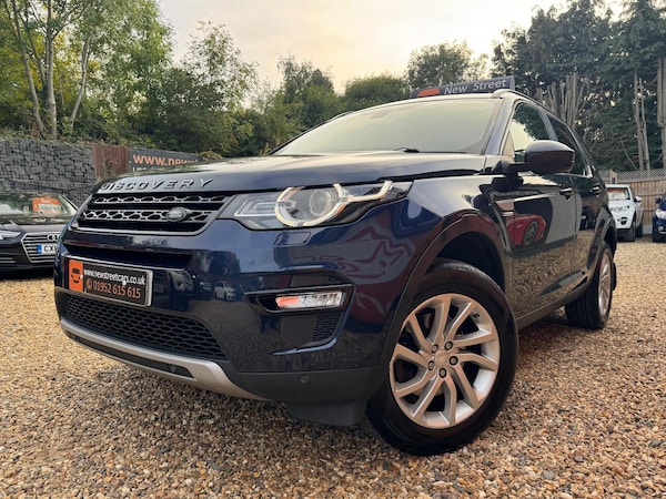 Used Land Rover Discovery Sport 2017 for sale - 76247411: Photo 35