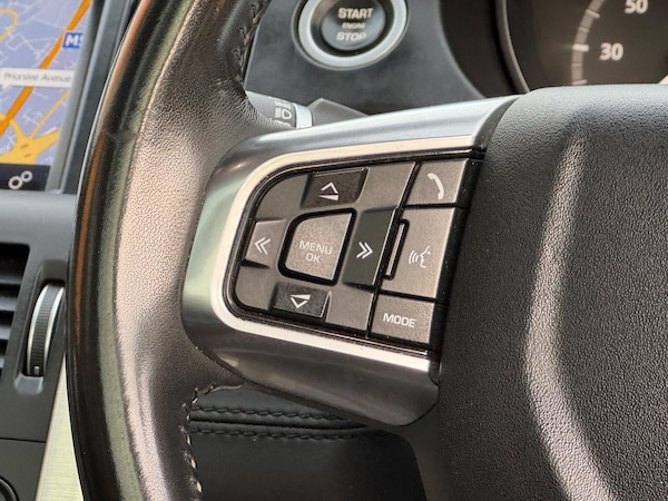 Used Land Rover Discovery Sport 2017 for sale - 76247411: Photo 62