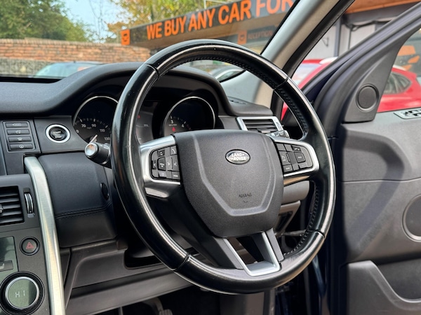 Used Land Rover Discovery Sport 2017 for sale - 76247411: Photo 8