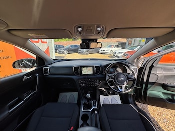 Used Kia Sportage 2018 for sale - 75768494: Photo