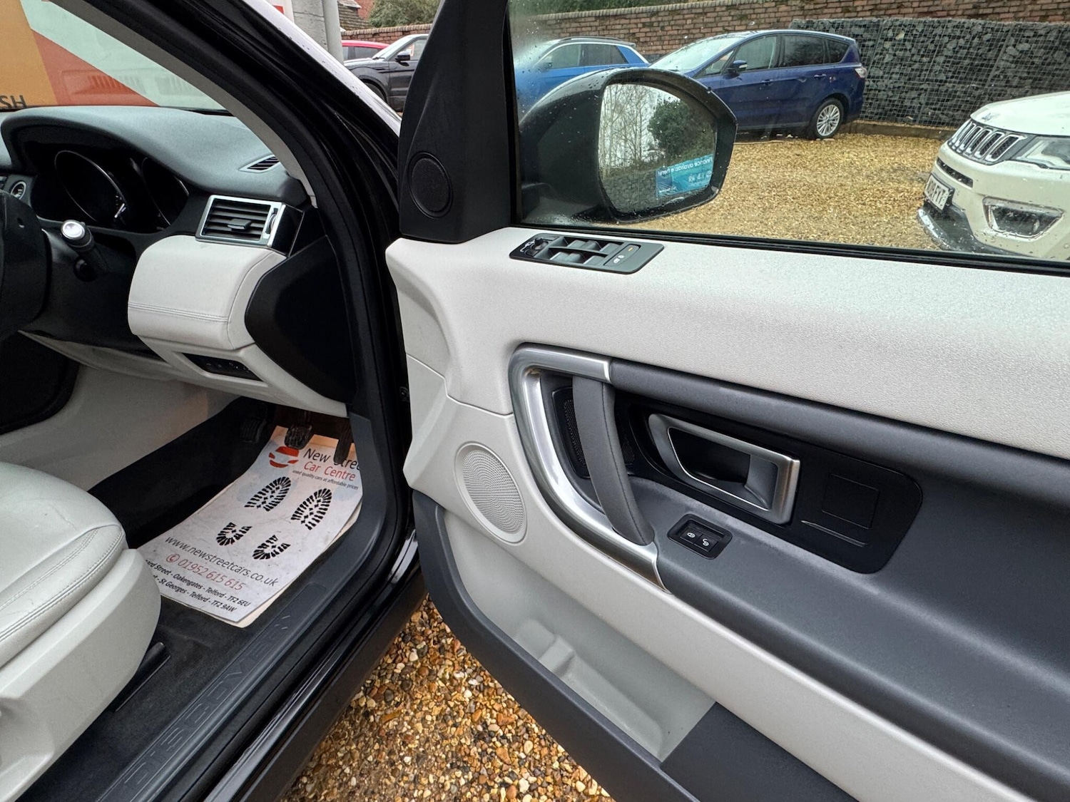 Used Land Rover Discovery Sport 2019 for sale - 77412195: Photo 24