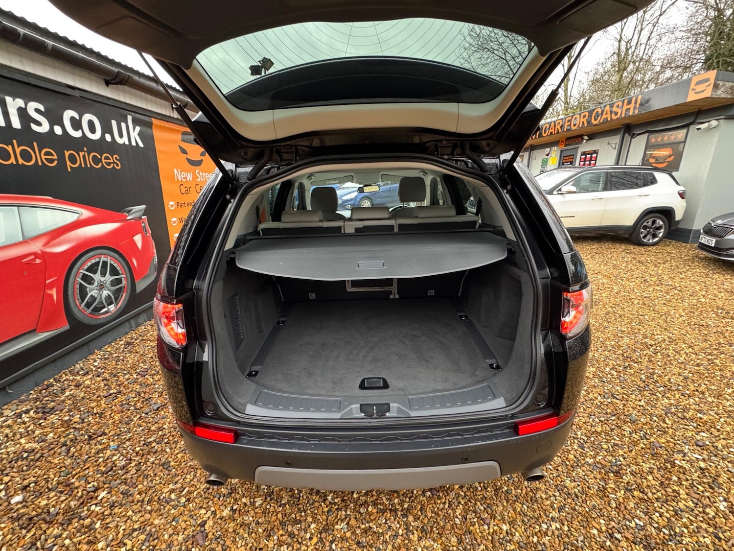 Used Land Rover Discovery Sport 2019 for sale - 77412195: Photo 30