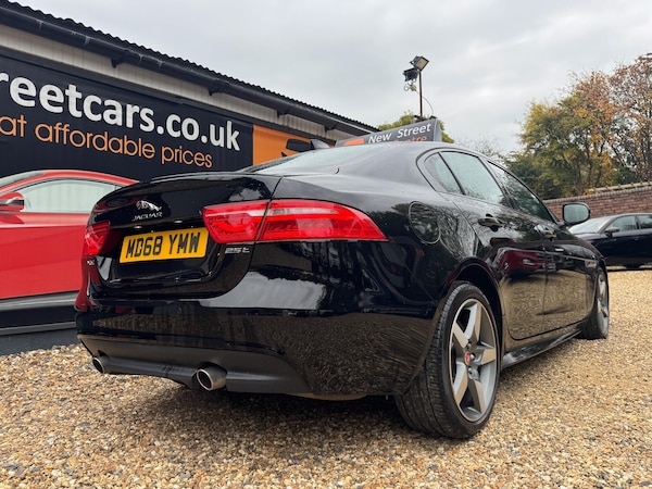 Used Jaguar XE 2018 for sale - 76314560: Photo 14