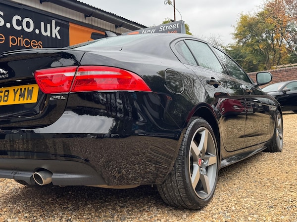 Used Jaguar XE 2018 for sale - 76314560: Photo 18