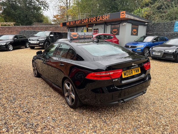 Used Jaguar XE 2018 for sale - 76314560: Photo 20