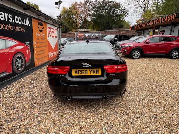 Used Jaguar XE 2018 for sale - 76314560: Photo 21