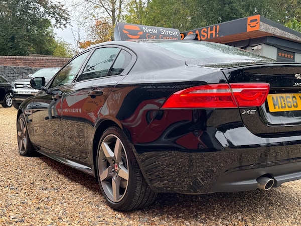 Used Jaguar XE 2018 for sale - 76314560: Photo 27