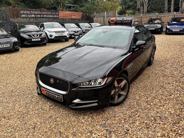 Used Jaguar XE 2018 for sale - 76314560: Photo 29