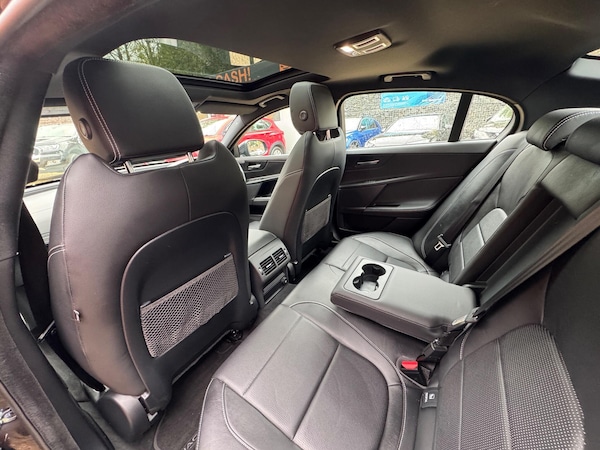 Used Jaguar XE 2018 for sale - 76314560: Photo 40