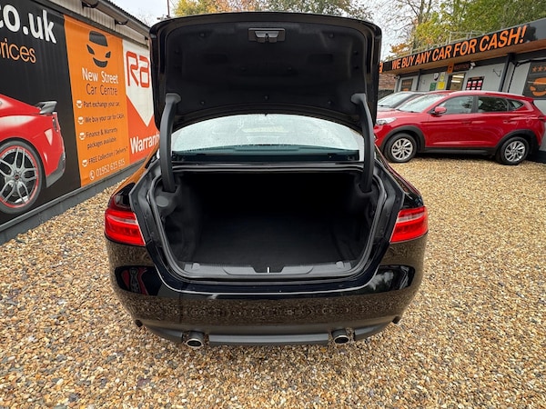 Used Jaguar XE 2018 for sale - 76314560: Photo 44