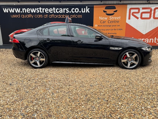 Used Jaguar XE 2018 for sale - 76314560: Photo 5