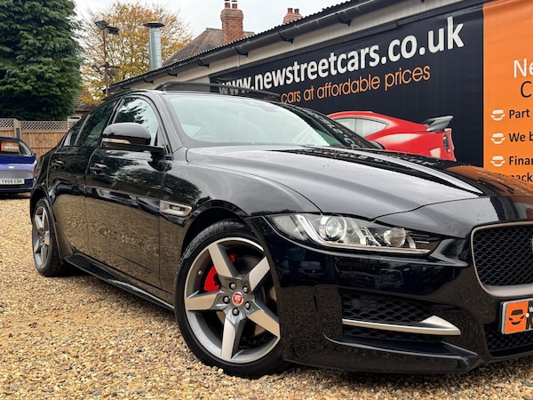 Used Jaguar XE 2018 for sale - 76314560: Photo 71