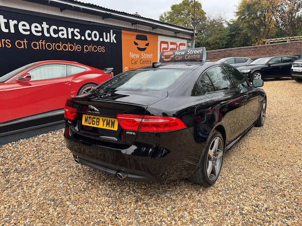 Used Jaguar XE 2018 for sale - 76314560: Photo 7